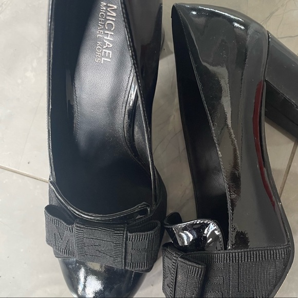 Women’s Michael Kors Black Patent Shoes - Picture 2 of 3